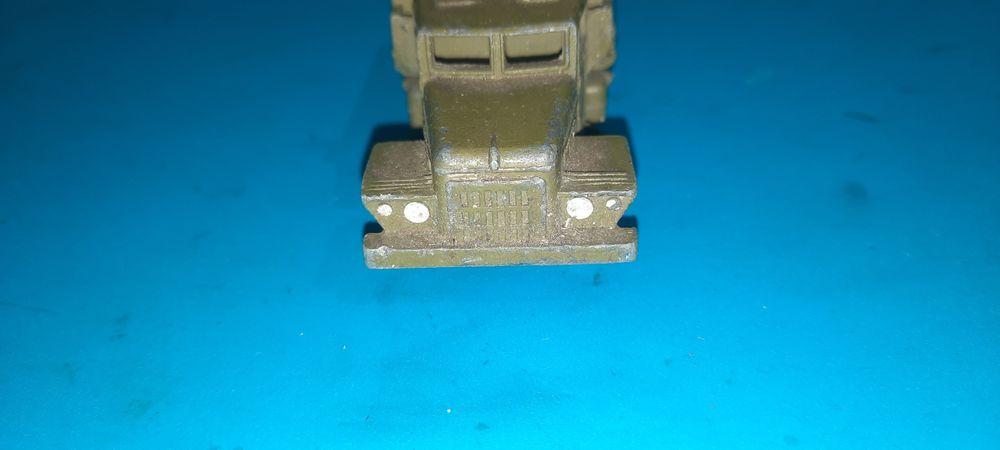 Металева іграшкова машинка КРАЗ воєнна