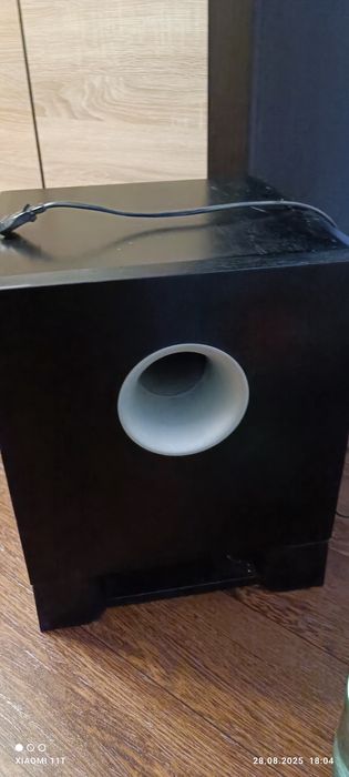 Сабвуфер Ямаха 515 .