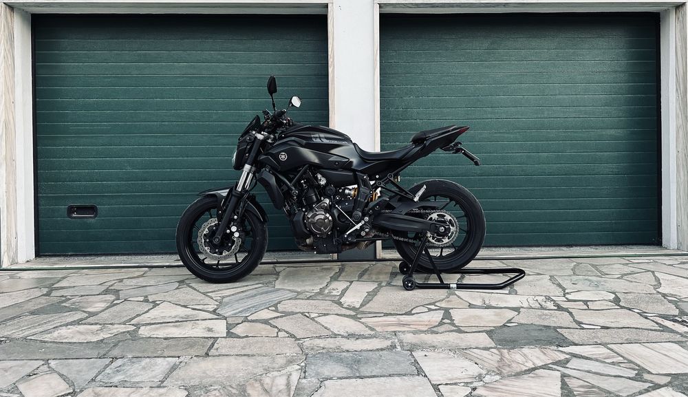 Yamaha MT-07 SP Ohlins / Akrapovič