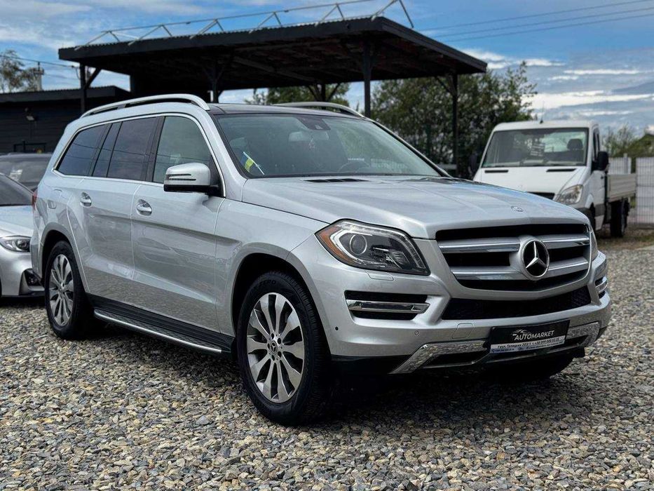 Mercedes-Benz GL450 2015рік 3.0 Бензин