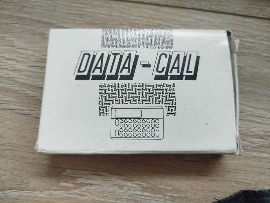 przechowywanie danych i tel. numerów, Lcd zegar,  10 kalkulator