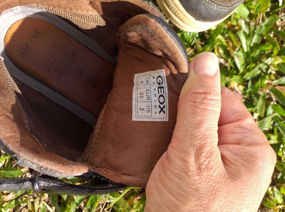 Vendo Sapatilhas T. 33 GEOX menino - portes grátis