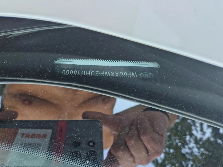 Ford Tourneo Connect Drugi właściciel nowy akumulator,rozrusznik i alternator.