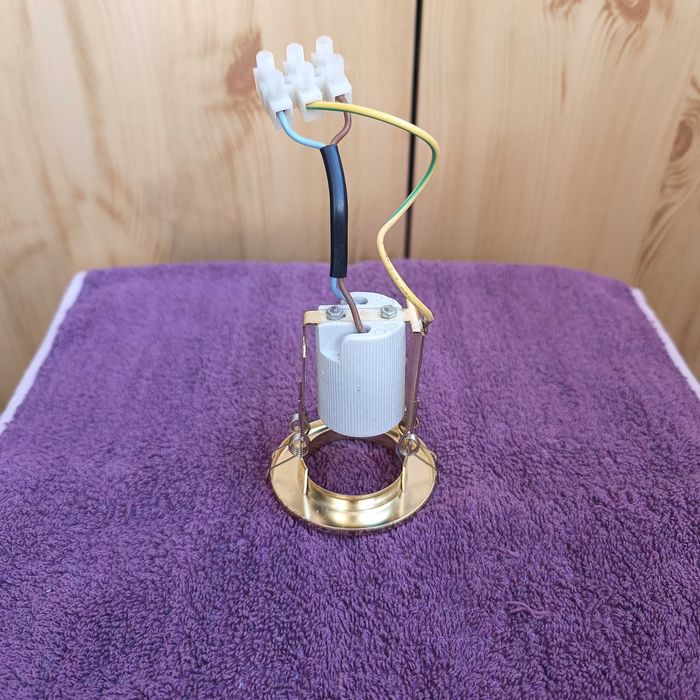 Світильник точковий Brilux, модель R-39S, колір золотий глянець