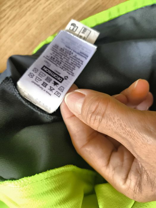 Czarna bluza Kipsta Decathlon, rozmiar 153-162