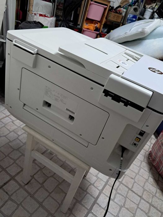 Impressora Multifunções a cores HP Officejet Pro 7740
