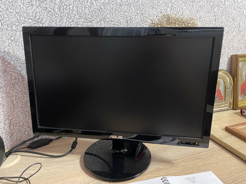Монітор асус монитор asus 18.5 vs197