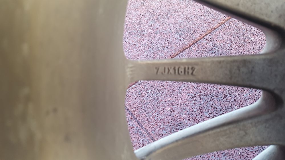 4 Jantes 16" OZ 7J 5x100 ET35