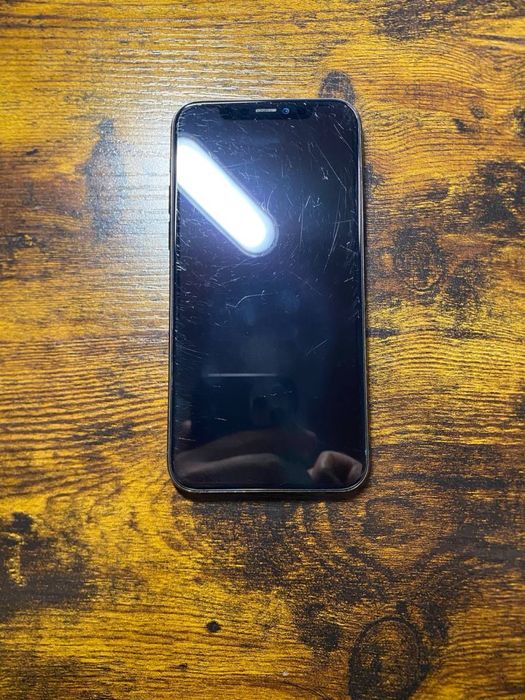 Iphone 11 pro, 64гб