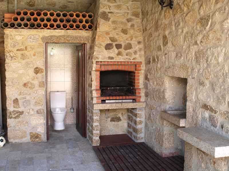 PVZ34 casa térrea+piscina local sossegado,3casas banho privadas, 10pax