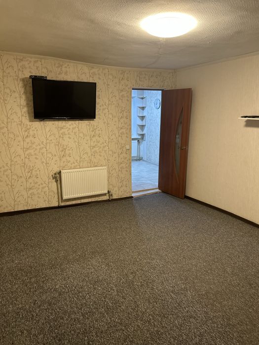 Продам квартиру (частину будинку)