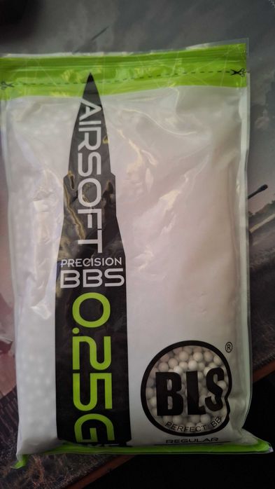 Шары для страйкбола BLS AIRSOFT 0.25 1кг 4000шт