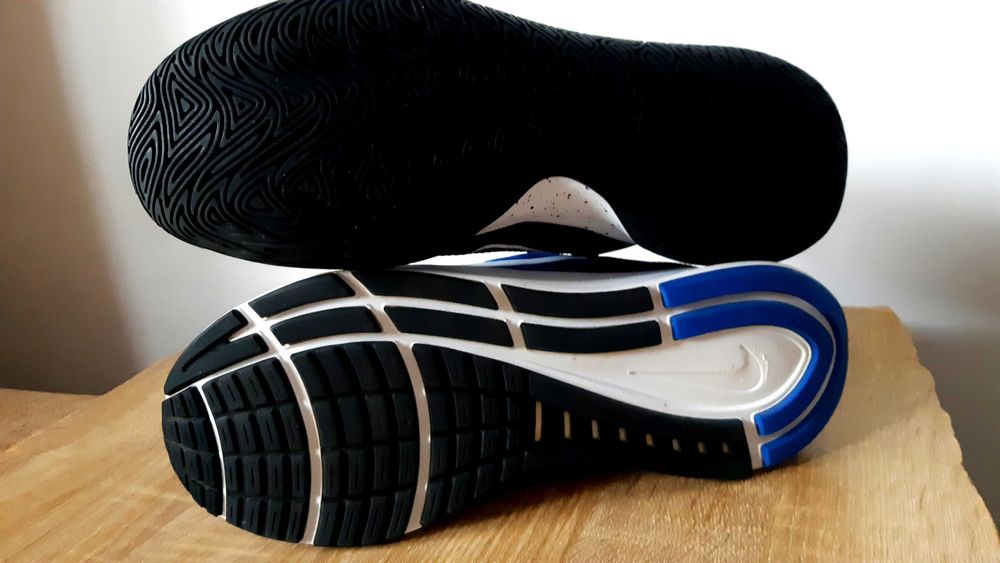 Nike Kyrie Flytrap Czarny jak nowe okazja 149 zł