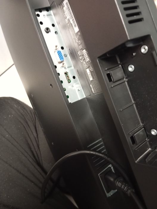 Монітор до персонального комп'ютера