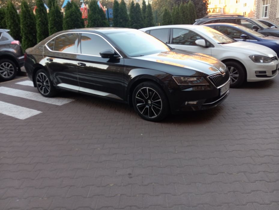 Продам шкоду супер