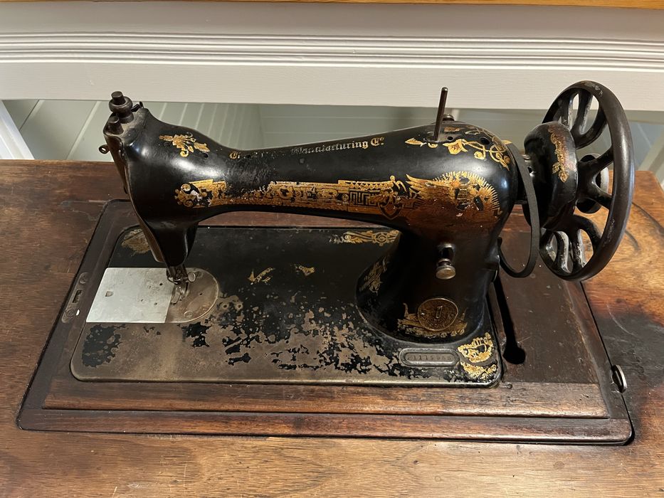 Stara maszyna do szycia singer