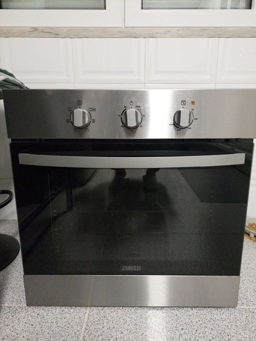 Forno Zanussi ZOB22601XK