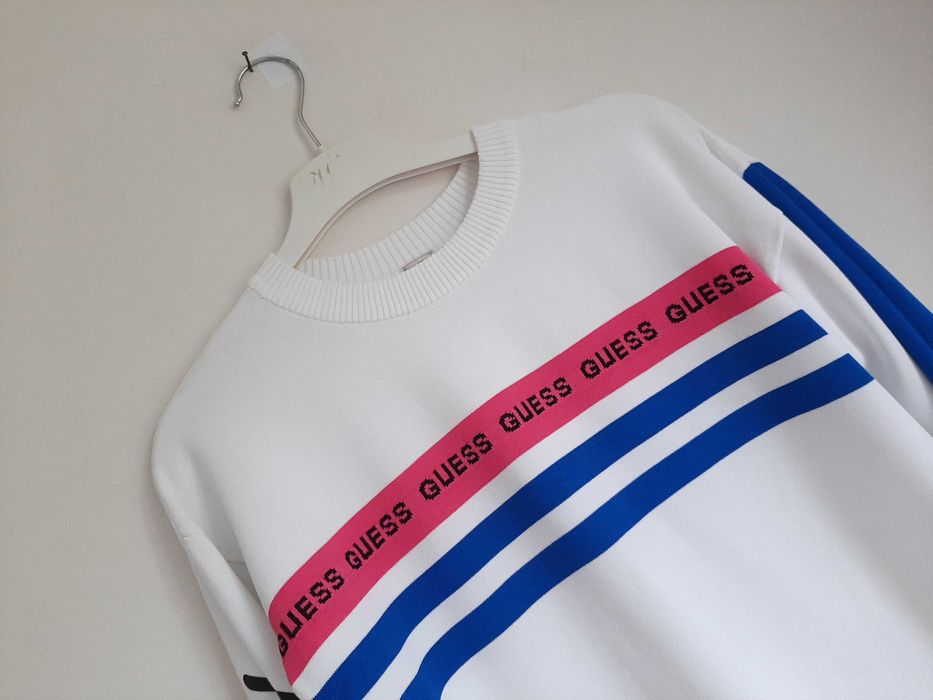 Sweter Guess     S