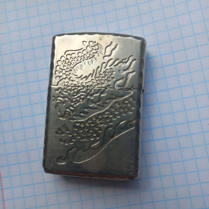 Оригінальна бензинова запальничка  ZIPPO.