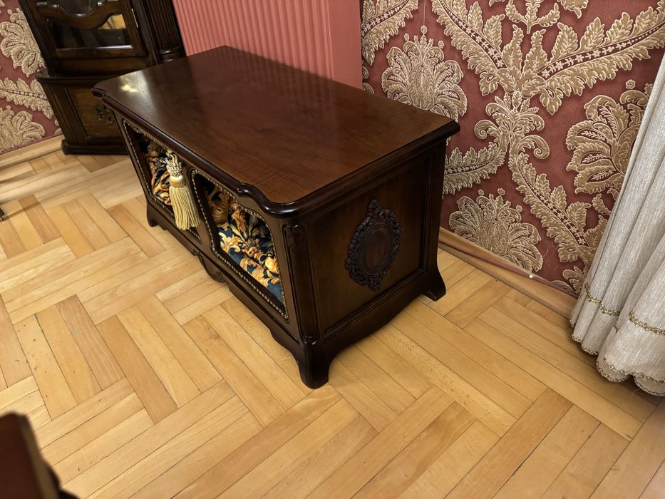 Ludwikowska budka dla psa York  Chihuahua pałacowa