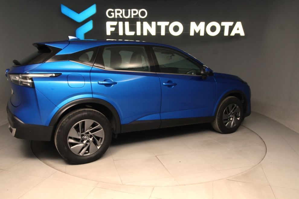 Nissan Qashqai 1.3 DIG-T Acenta Xtronic foto 2