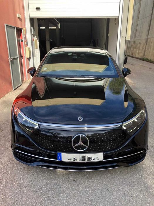 Mercedes- Benz EQS 450+