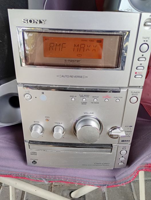 Wieża Sony 50w +glosniki