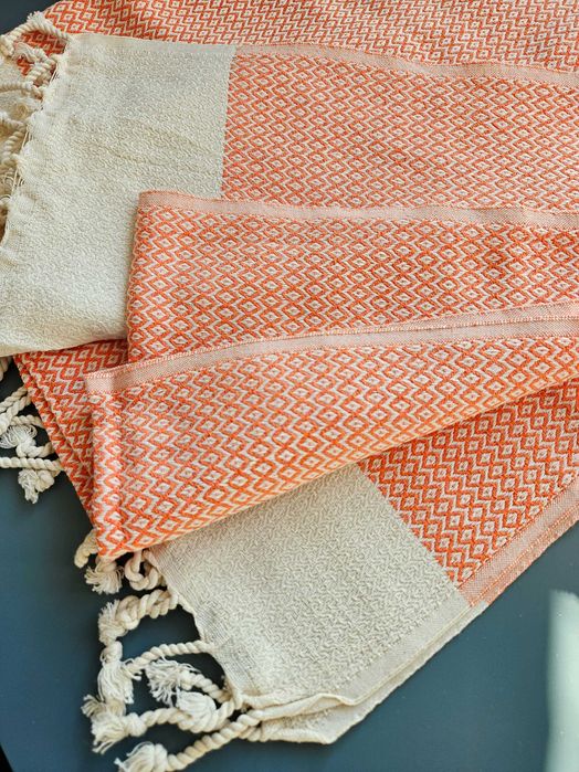 Wielofunkcyjny turecki bawełniany Peshtemal 100x180 kremowo koralowy