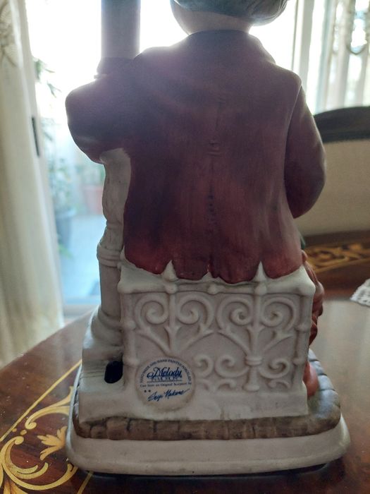 Relógio do bêbado com música