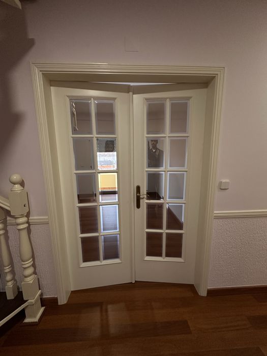 Portas vintage bege lacadas