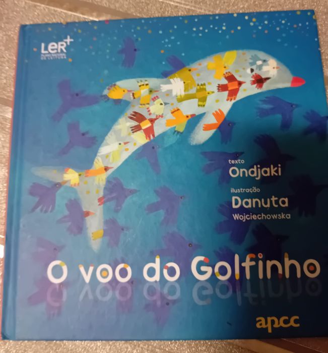 Diversos livros infanto-juvenis