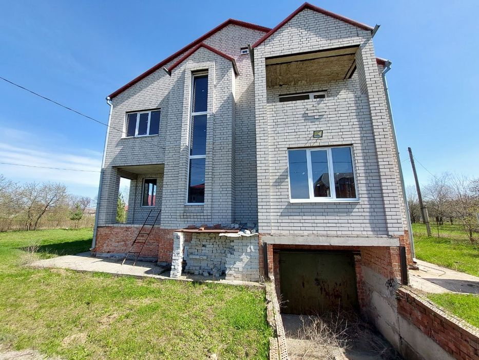 Продам дом. Р-н Александровка.