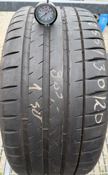 Opona 255/30/20 Michelin Pilot Sport 4S