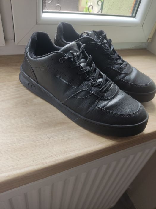 Sneakersy Champion modne stylowe buty trampki czarne jak nowe