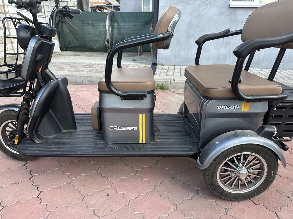 Продам електромотоцикл тримісний