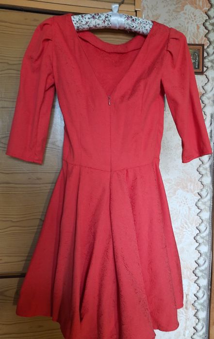 Святкове плаття-сонце