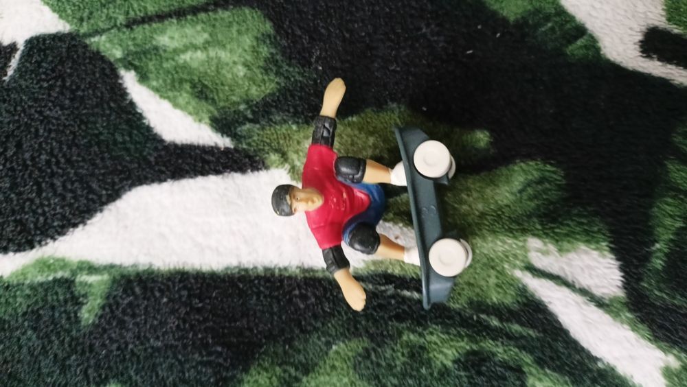 Figurka tony Hawk's skatboarder