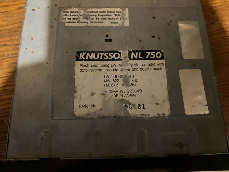 Radio samochodowe retro Knutsson NL750