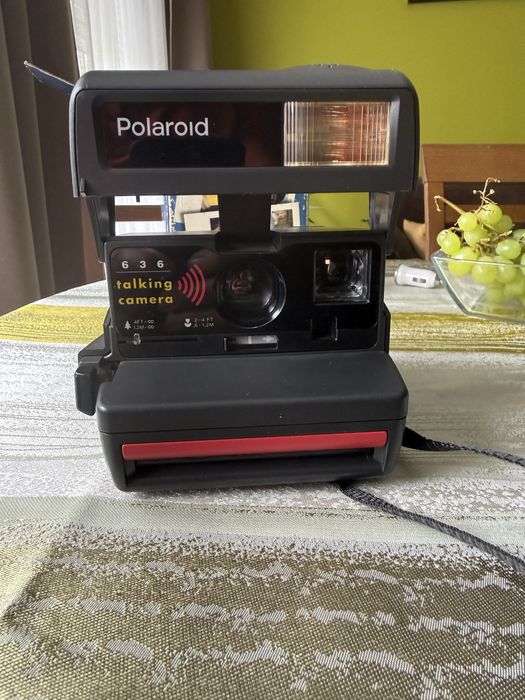 Polaroid 636 talking camera