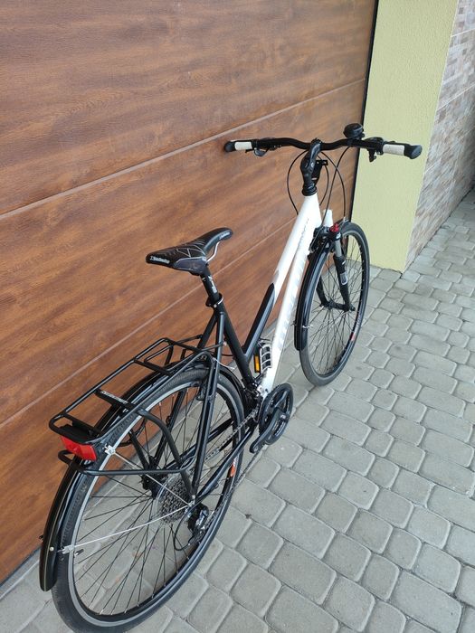 Rower trekkingowy koła 28 rama aluminiowa