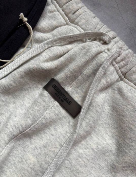 Штани Essentials