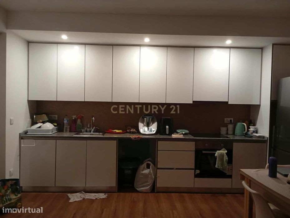 Apartamento T2 Marinha Grande - Excelente Oportunidade de investimento