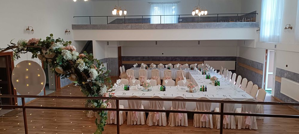 Sala okolicznościowa, chrzty, komunie, wesela, osiemnastki, widowiska.