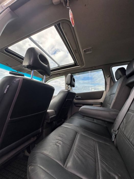 Nissan X-trail дизель для ЗСУ в Україні