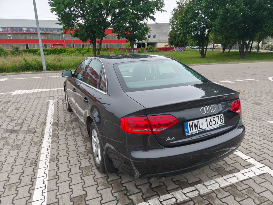 samochód Audi A4