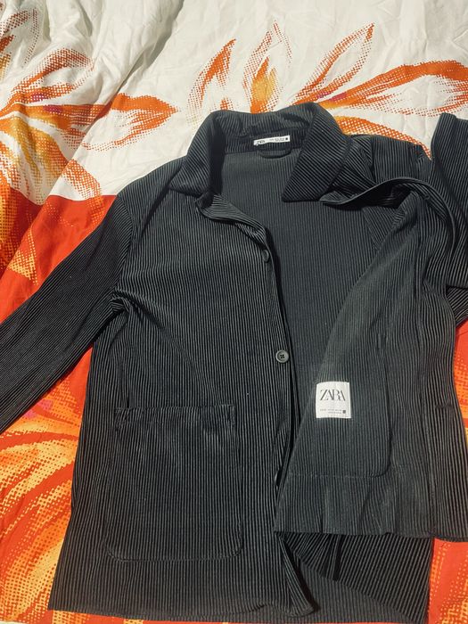 Джинсовые куртки Zara