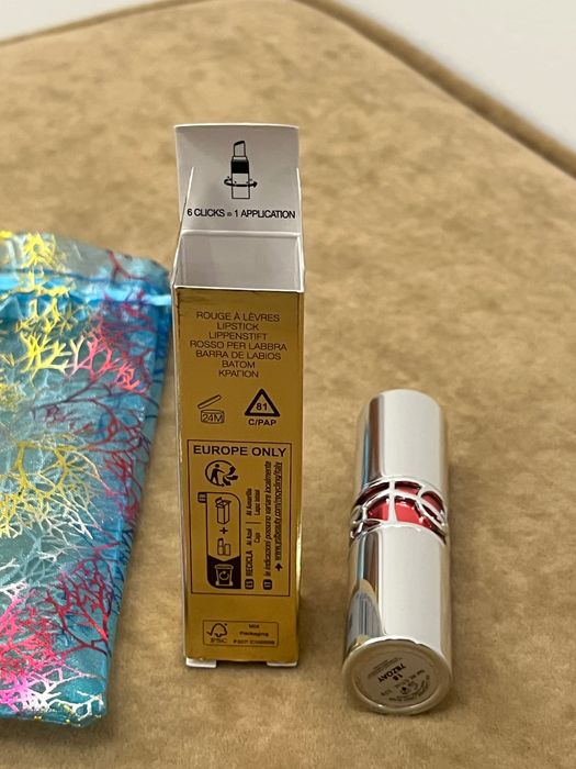 YSL Loveshine Candy Glaze nr.18 Bubble Gum