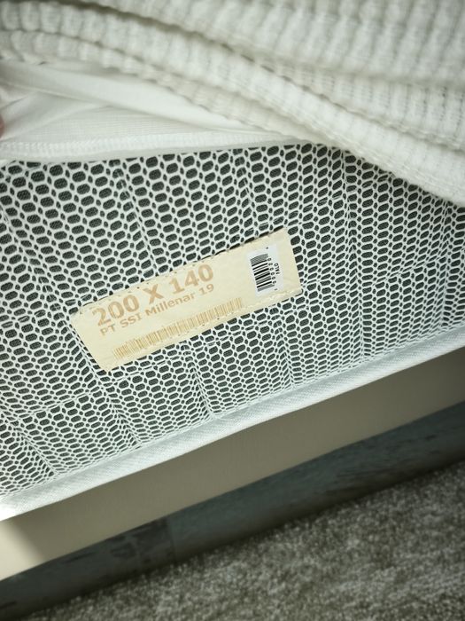 Cama e Colchão 1,40m