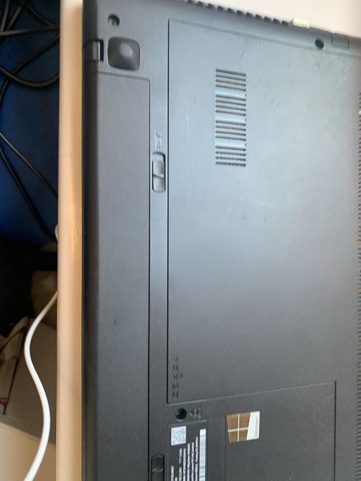 Portátil Lenovo 80-E5 Core i3