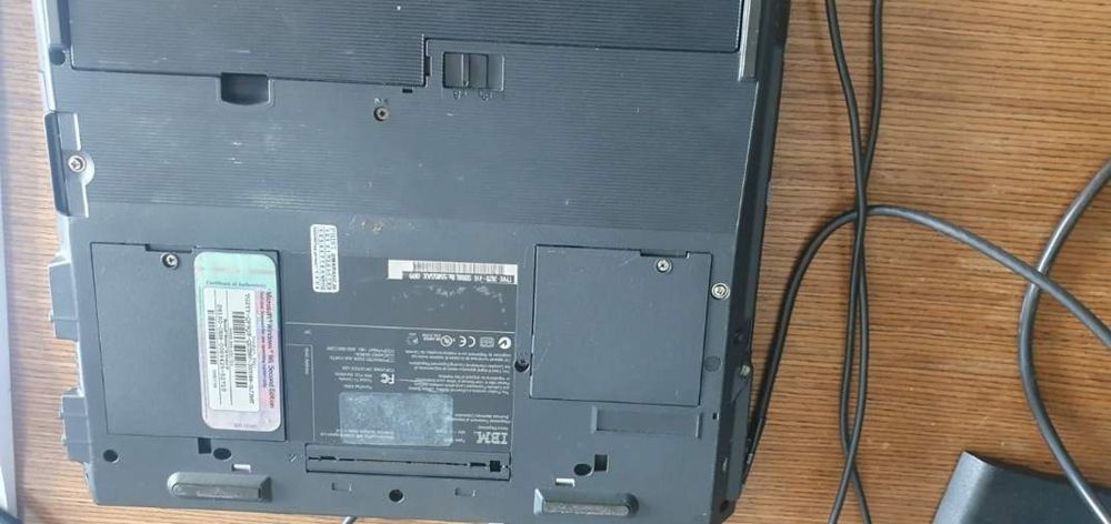 Laptop Thinkpad A20m